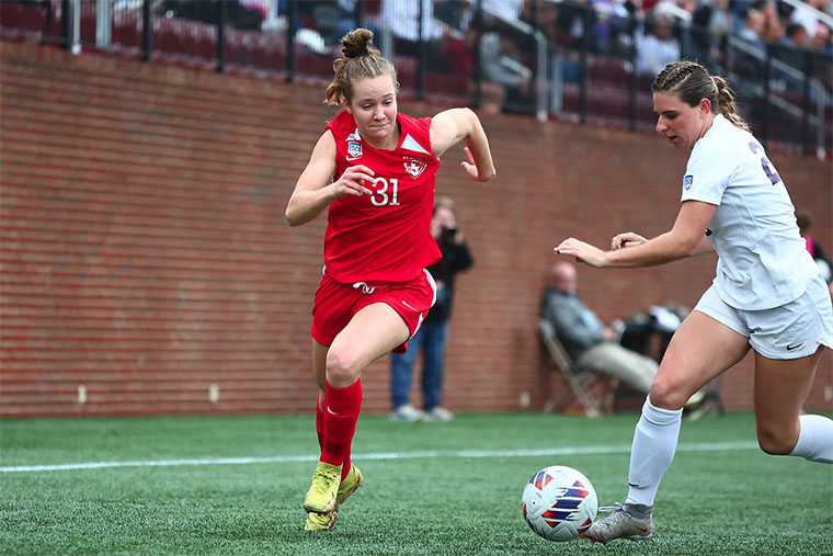 Women’s soccer finishes as national runner-up