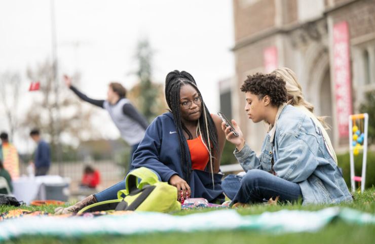 WashU Expert: Supporting student mental health during the election