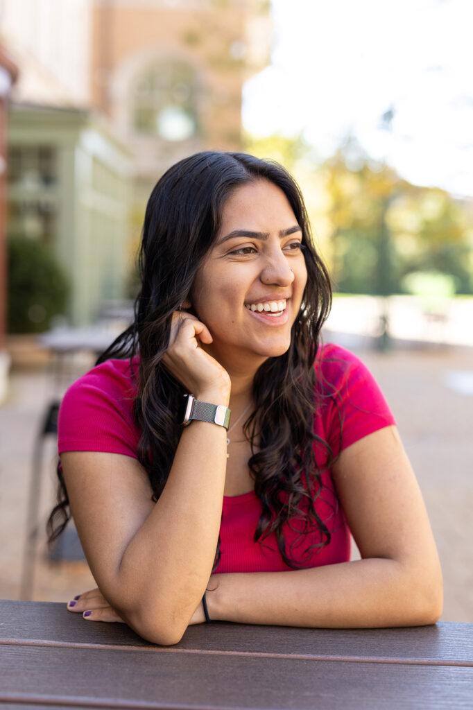 Photo of Naima Pyarali on the S. 40