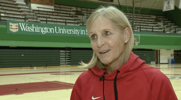 Energetic coach leads WashU women’s basketball toward postseason