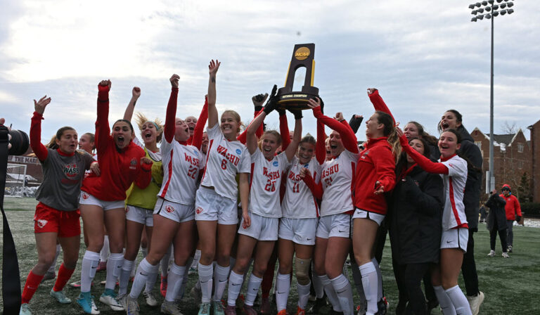 WashU Athletics wins Learfield Directors’ Cup